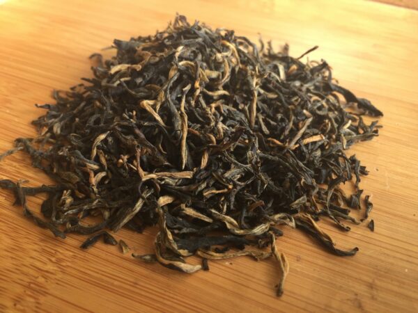 (R-15) "Грильяж" Червоний чай з гори Айлао зі Старих дерев